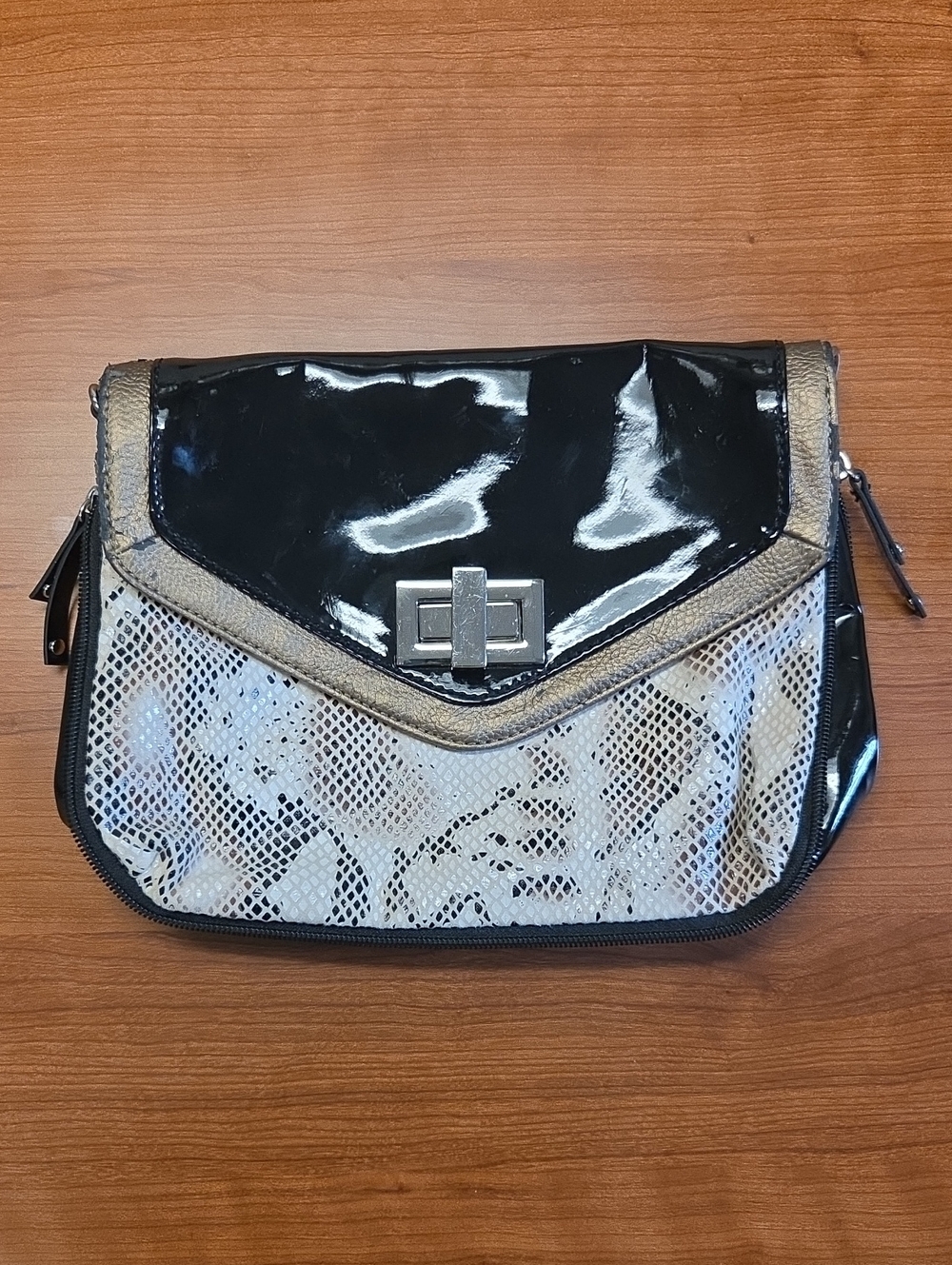 White House Black Market Snakeskin Convertible Clutch Crossbody Bag Purse